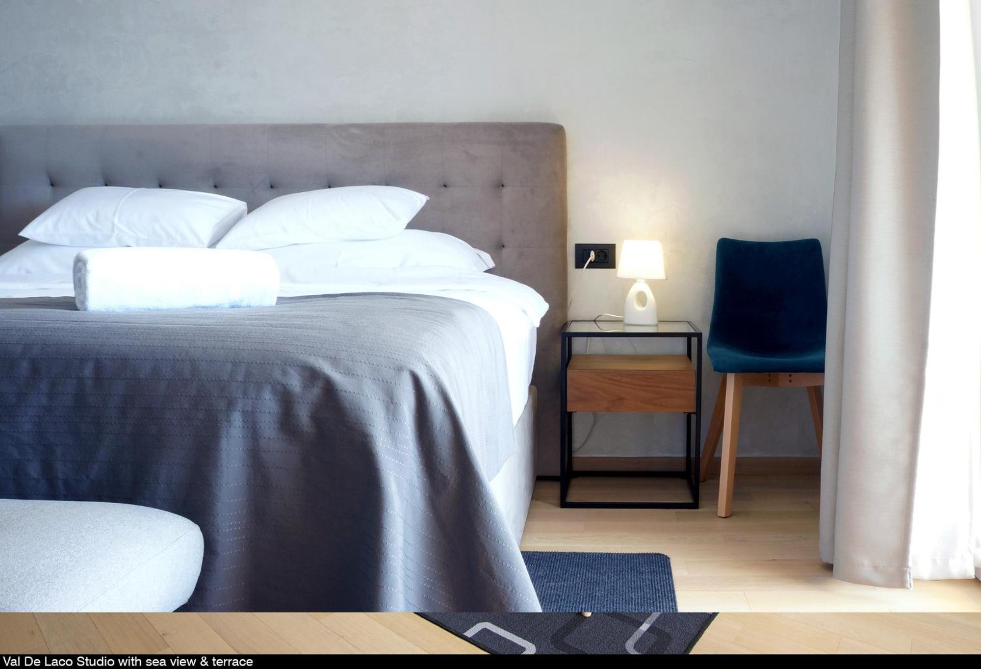 Val De Laco Studio Apartments Ровин Екстериор снимка